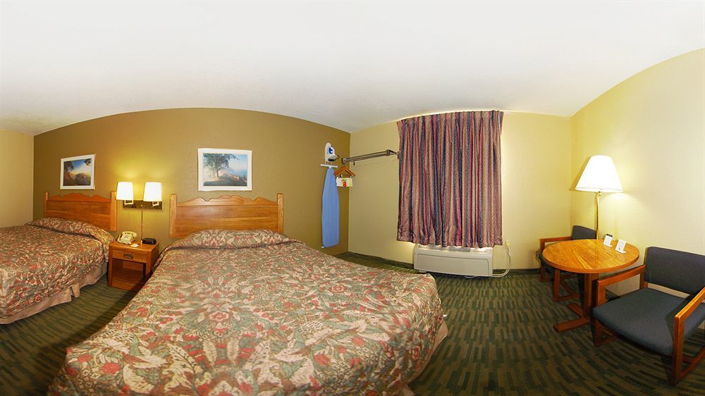 Super 8 By Wyndham Nixa/Springfield Area Hotell Eksteriør bilde